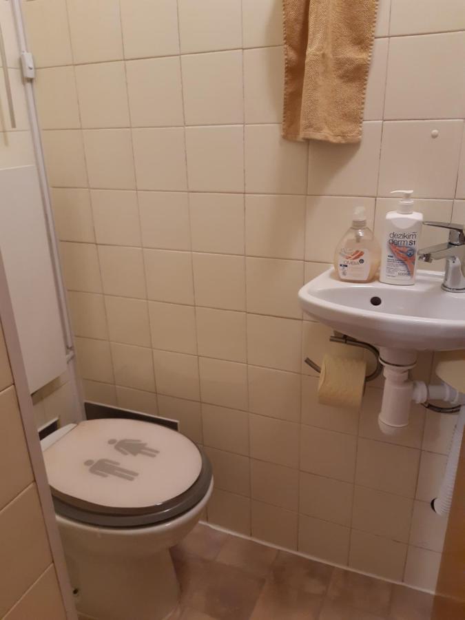 Homestay Rosalia Ljubljana Eksteriør billede